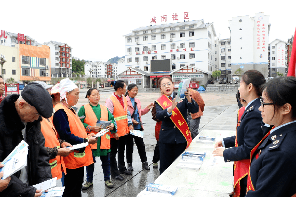 “2024澳門官方正版掛牌，多部門聯(lián)動(dòng)解答方案_OLF7.11.67歡愉版”