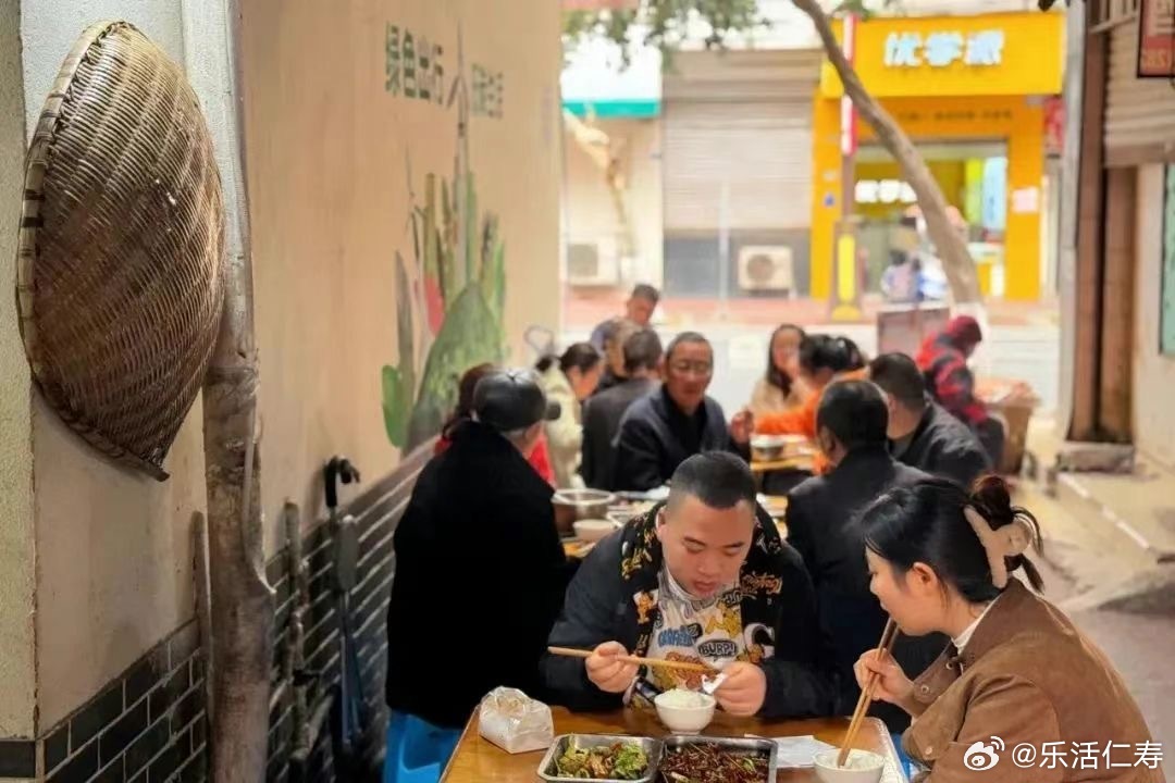 資陽臨江味業(yè)最新動(dòng)態(tài)揭秘，小巷美食秘境的誘人魅力