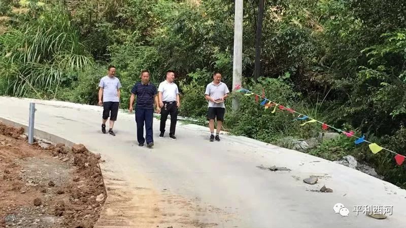 成都西河鎮(zhèn)最新動態(tài),成都西河鎮(zhèn)最新動態(tài)，引領科技潮流，重塑生活體驗